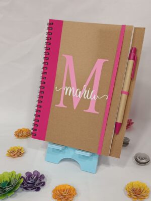 Libreta tamaño cuartilla con bolígrafo